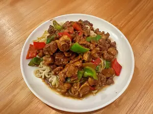 Fideos con pollo con chill