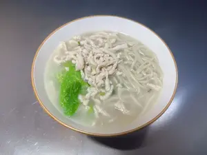 Ramen con tiras de pollo