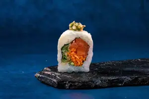 Roll chimi nikkei parra roll