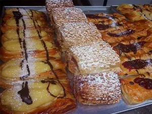 Facturas surtidas x 1/2 doc