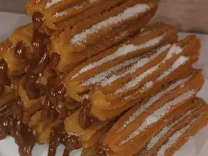Docena y media de churros rellenos ddl