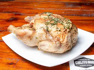 Pollo entero