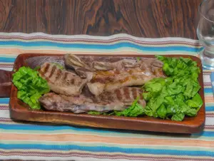 Asado de tira con fritas