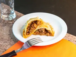 Empanada criolla
