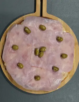 Muzzarella Con Jamon