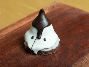 Conito de dulce de leche blanco
