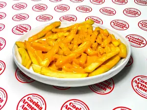 Papas fritas con cheddar