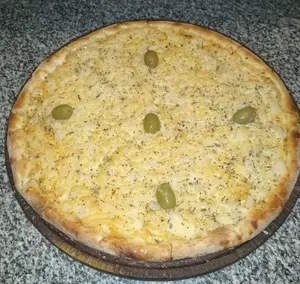 Pizza al molde fugazzeta