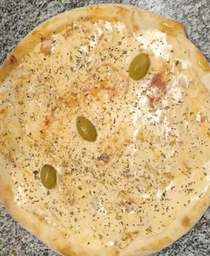 Pizza chica con muzzarella