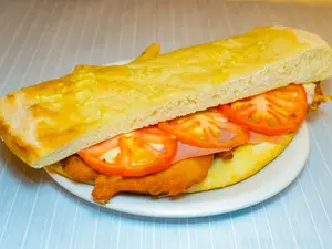 Sándwich de milanesa de pollo