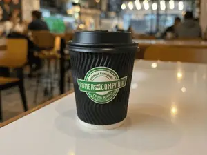 Café con leche de almendras grande