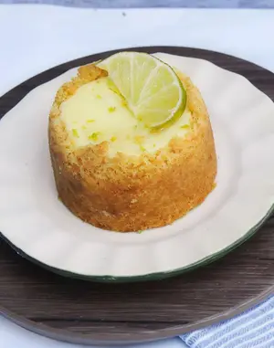 Mini key lime pie
