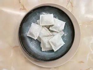 Raviolones de pollo x12