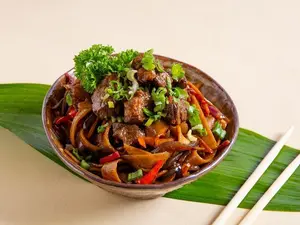 Yakisoba de lomo