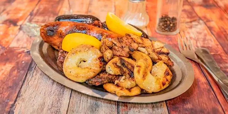 Cosquin Parrilla Al Carbon