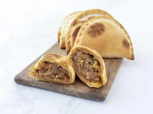 Empanada de carne picante x un