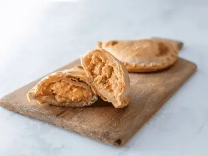 Empanada de pollo x un