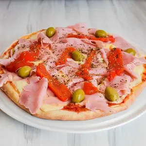 Jamón y morrones
