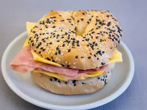Bagel Con Sesamo