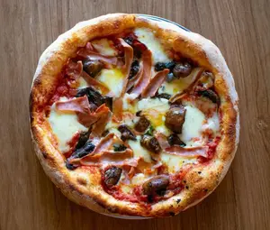Pizza Colombres