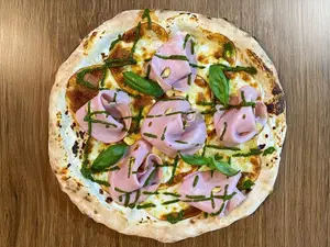 LA PIZZA DI PAPA