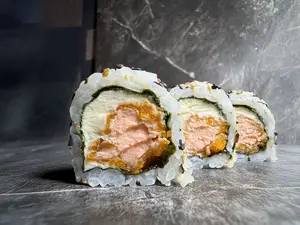 Sake furai roll / 5 piezas