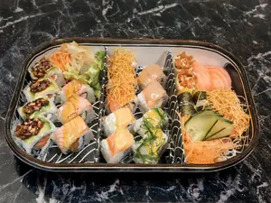 BOX FULL SALMON X25