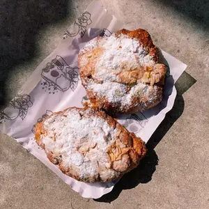 Croissant de almendras x1