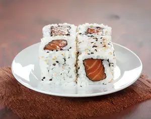 Salmón roll x8