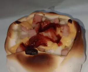 26- jamón,muzza,cheddar y bbq