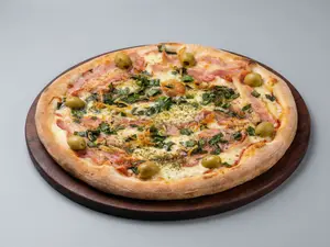 Pizza panceta y puerros