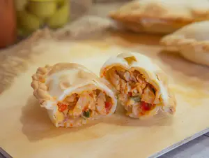 Empanada De Pollo