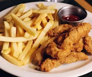 Nuggets kids con papas