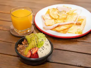 Bowl de yogurt casero