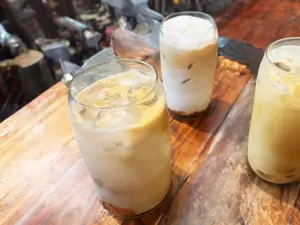Iced Avellana Latte