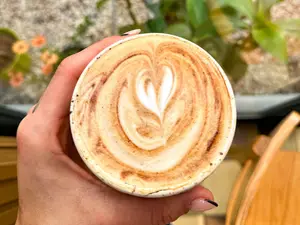 Latte de coco y canela