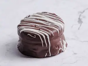 Alfajor de frutos rojos