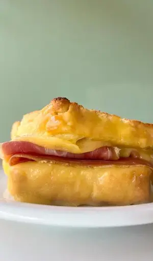 Pan de campo crudo y queso