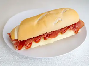 Sándwich clásico bondiola
