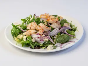Ensalada feta y langostino