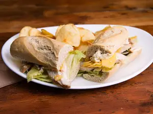 Sándwich Caesar