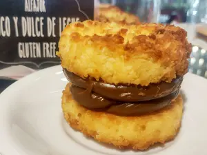 Alfajor de coco dul. de leche