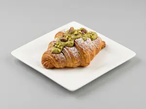 Croissant Con Pistachos