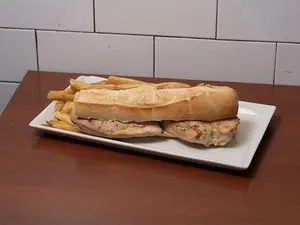 Sándwich de pollo
