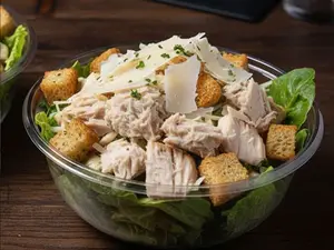 Caesar con atún