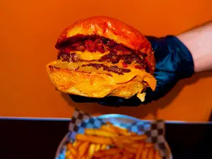 Hamburguesa bomb