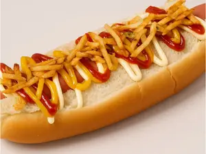 Dho Tho hot dog