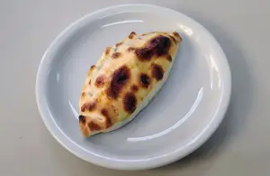 Empanada de jamón natural y queso
