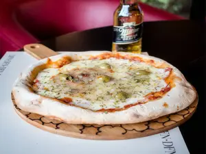 Pizza Tarento - Muzzarella
