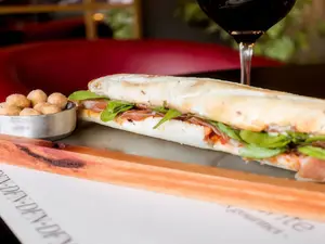 Sándwich Salerno